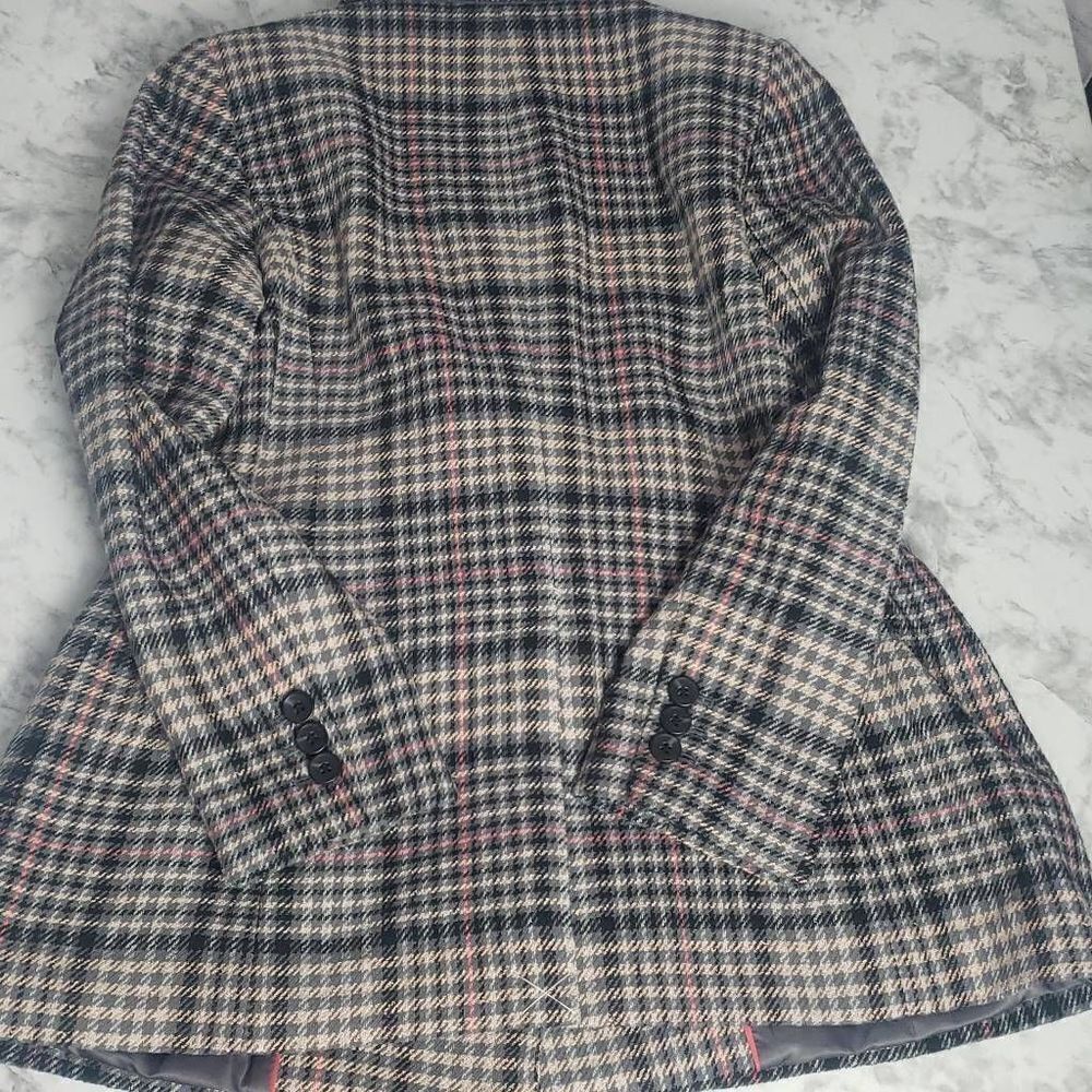 ‎Talbots Gray Plaided Blazer - Picture 10 of 14